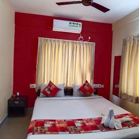 The Tavern Orchid Hotel Kalküta Dış mekan fotoğraf