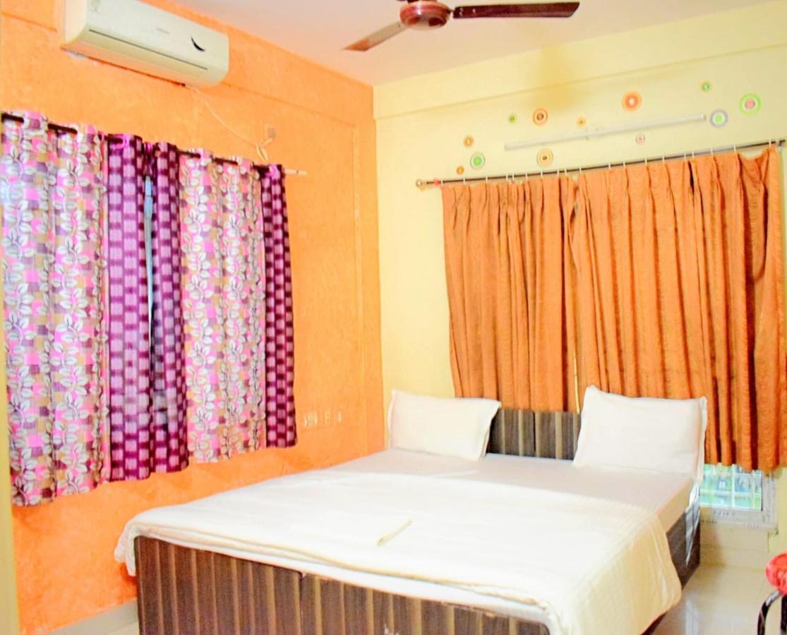 The Tavern Orchid Hotel Kalküta Dış mekan fotoğraf