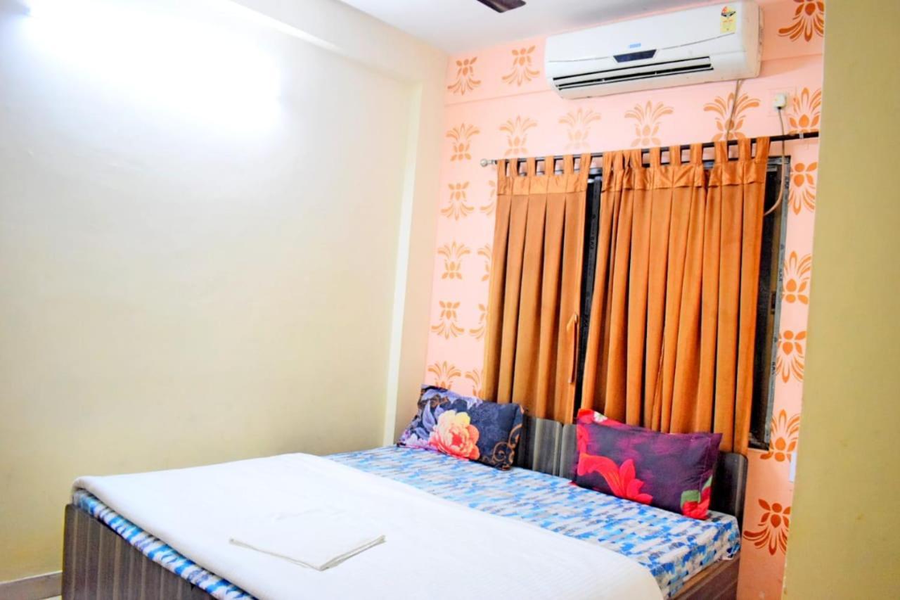 The Tavern Orchid Hotel Kalküta Dış mekan fotoğraf