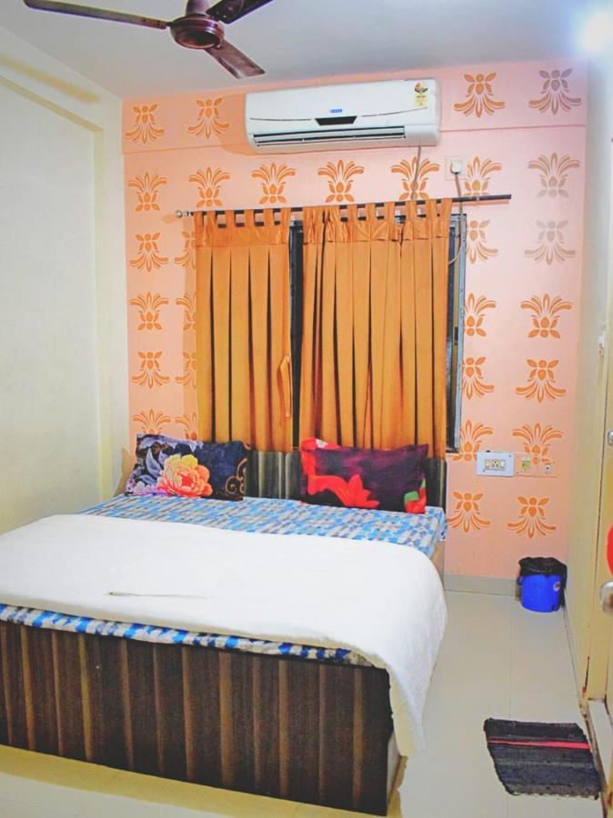 The Tavern Orchid Hotel Kalküta Dış mekan fotoğraf
