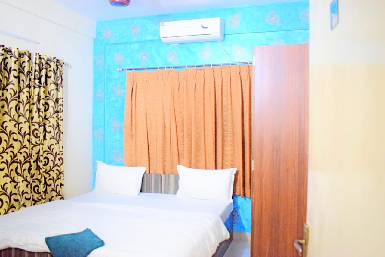 The Tavern Orchid Hotel Kalküta Dış mekan fotoğraf