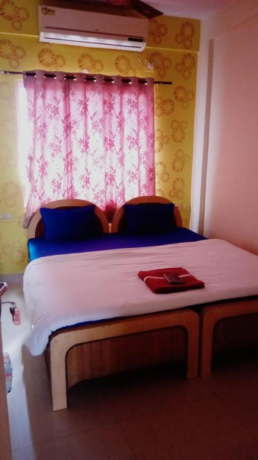The Tavern Orchid Hotel Kalküta Dış mekan fotoğraf